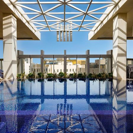 Millennium Place דוחה מראה חיצוני תמונה The rooftop pool at the Four Seasons Hotel, Cairo